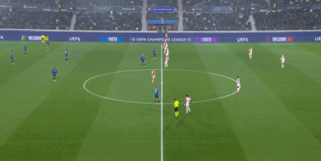 突入禁区推 突入禁区推